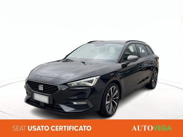 SEAT Leon Nero pastello