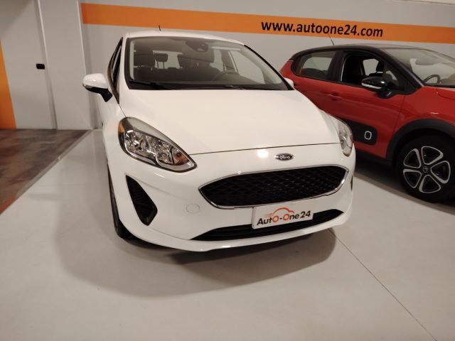 FORD Fiesta Bianco pastello