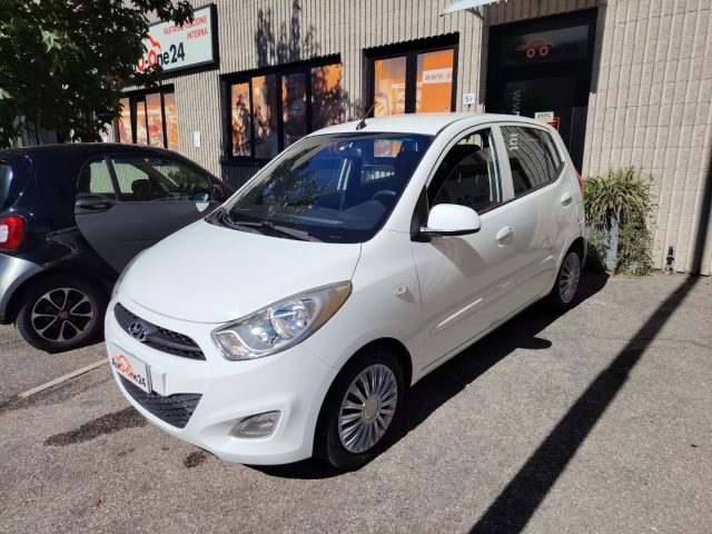 HYUNDAI i10 Bianco metallizzato