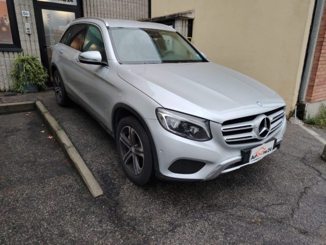 MERCEDES-BENZ GLC 220 Argento metallizzato