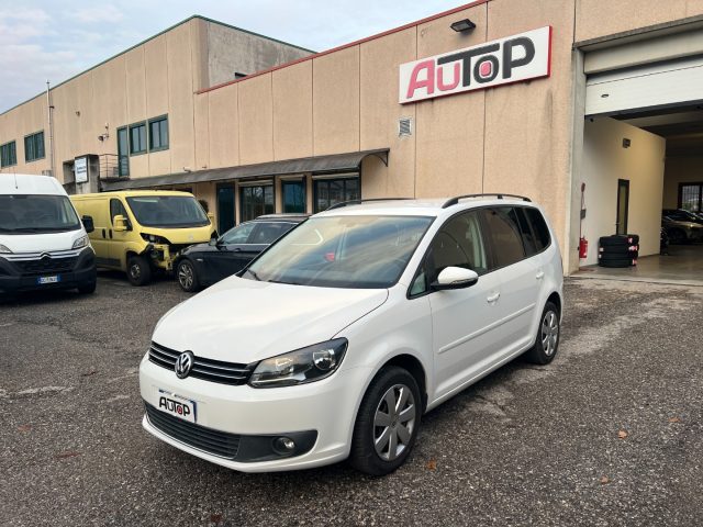 VOLKSWAGEN Touran Bianco pastello