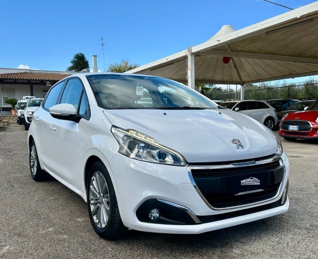 PEUGEOT 208 Bianco pastello