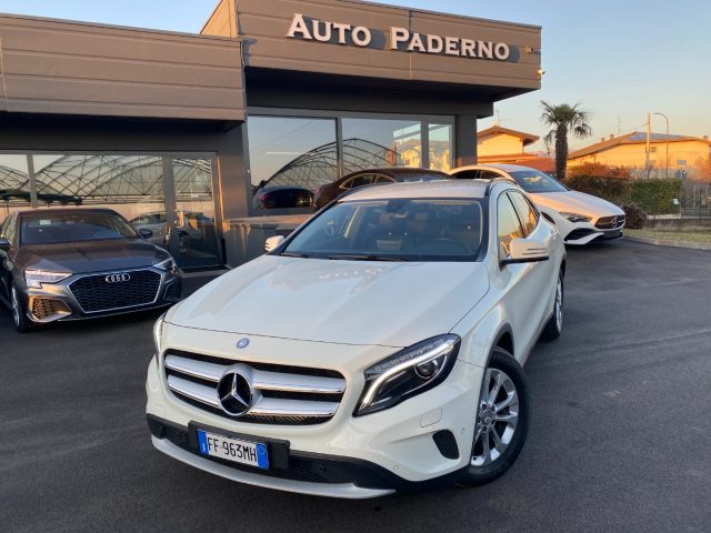 MERCEDES-BENZ GLA 220 Bianco pastello