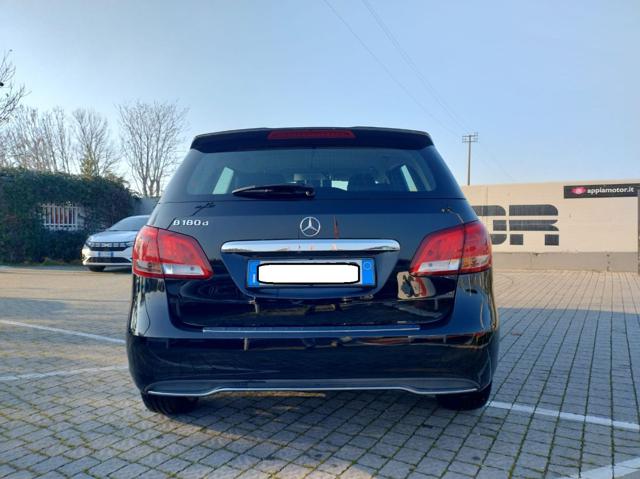 MERCEDES-BENZ B 180 Nero metallizzato