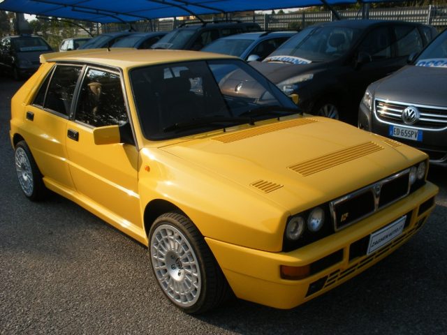 LANCIA Delta Giallo pastello