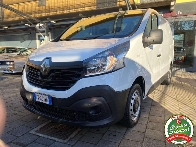 RENAULT Trafic Bianco pastello