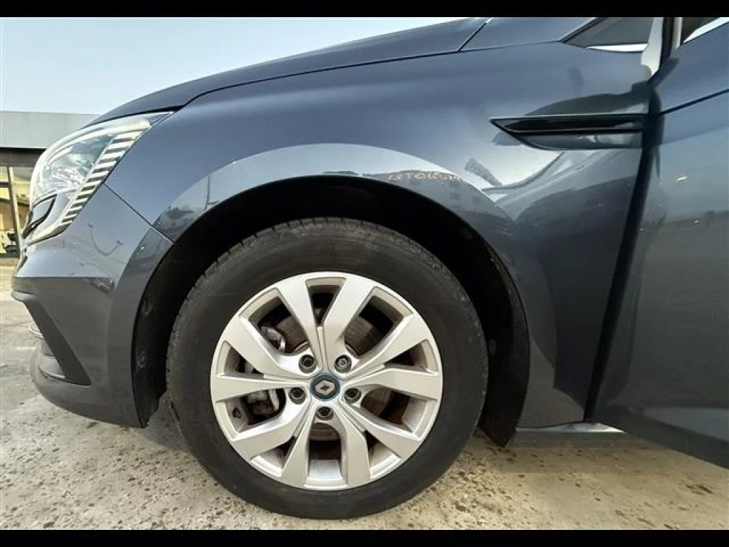 RENAULT Megane Sporter 1.6 E TECH Plug in Hybrid Business - 8