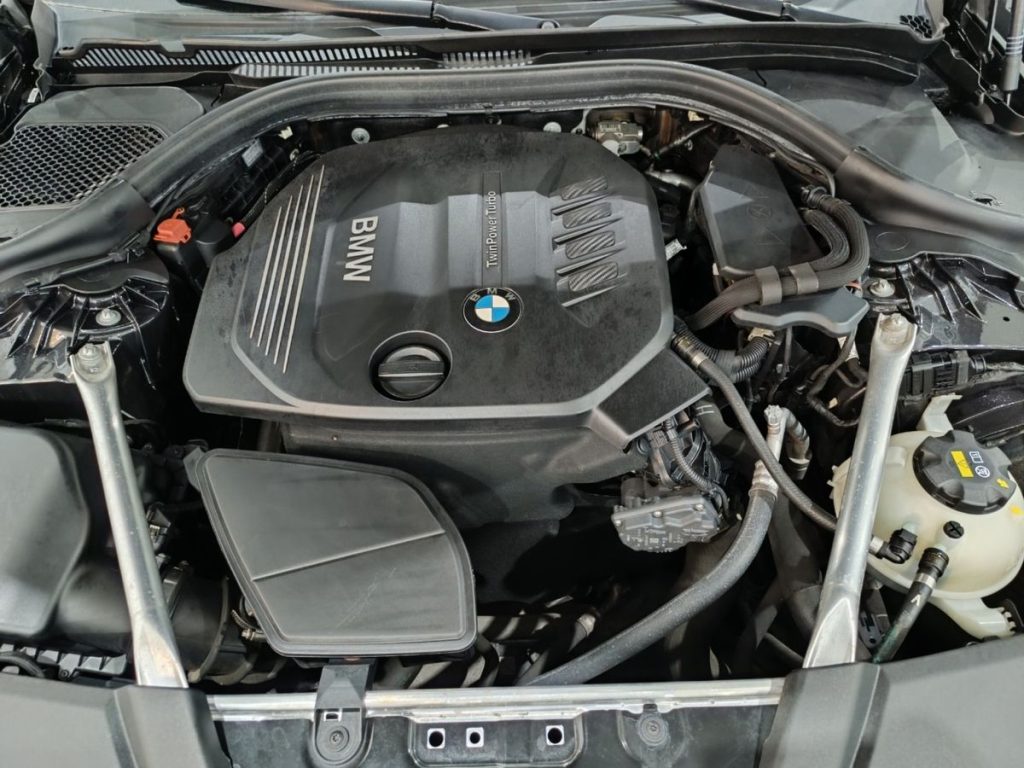 BMW 520 d xDrive Touring Business - 25