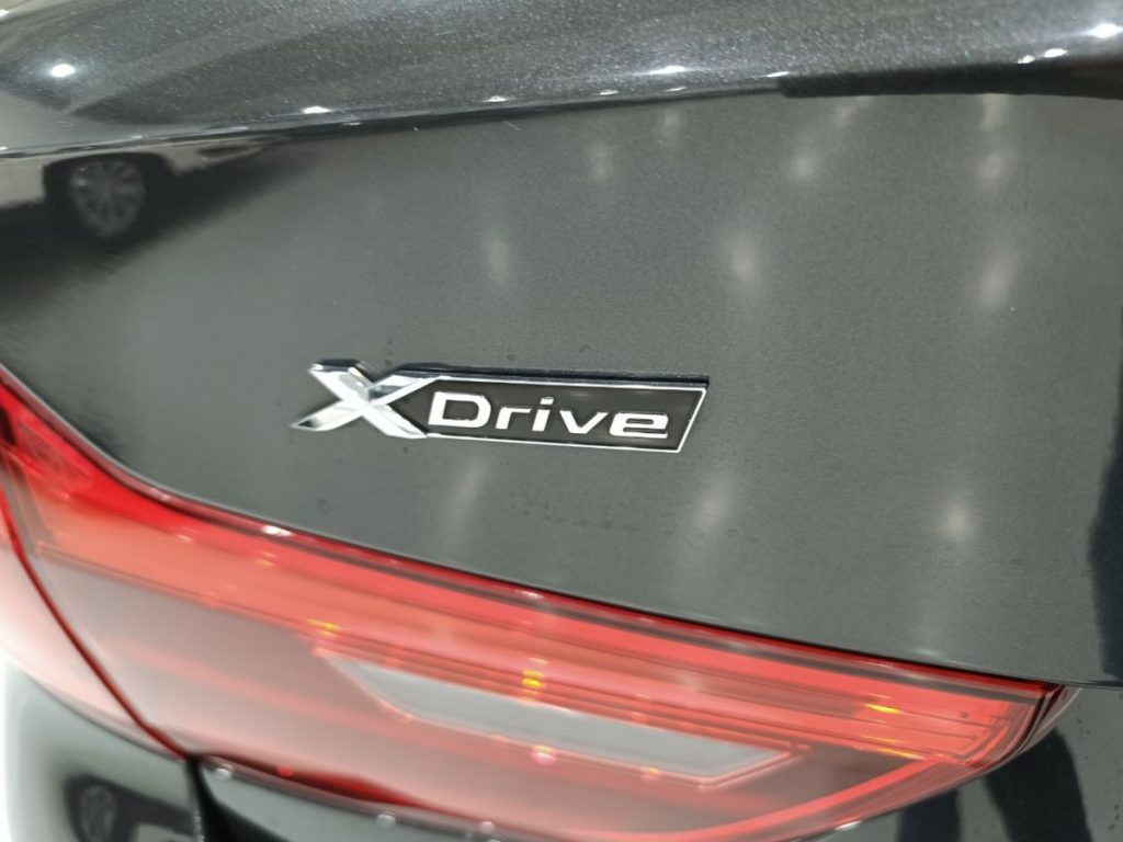 BMW 520 d xDrive Touring Business - 26