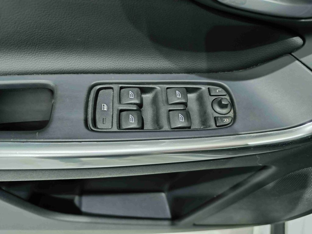 VOLVO XC60 D3 Geartronic Business - 19