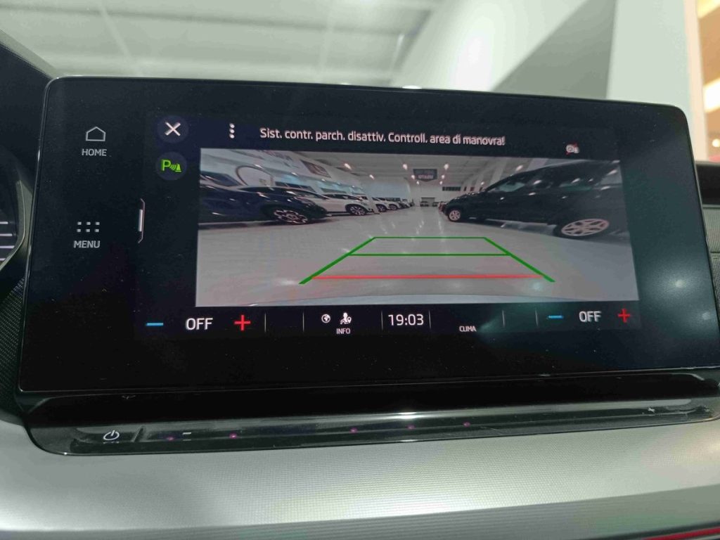 SKODA Octavia 1.5 G-TEC DSG Wagon Style - 28