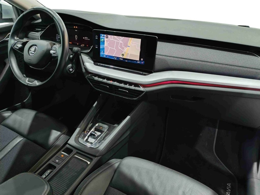 SKODA Octavia 1.5 G-TEC DSG Wagon Style - 8