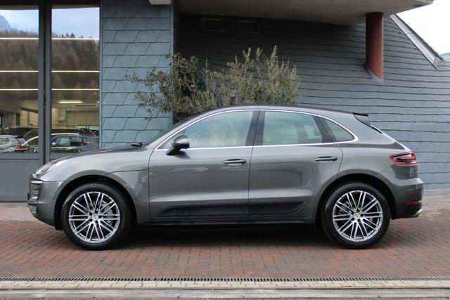 PORSCHE Macan Grigio metallizzato