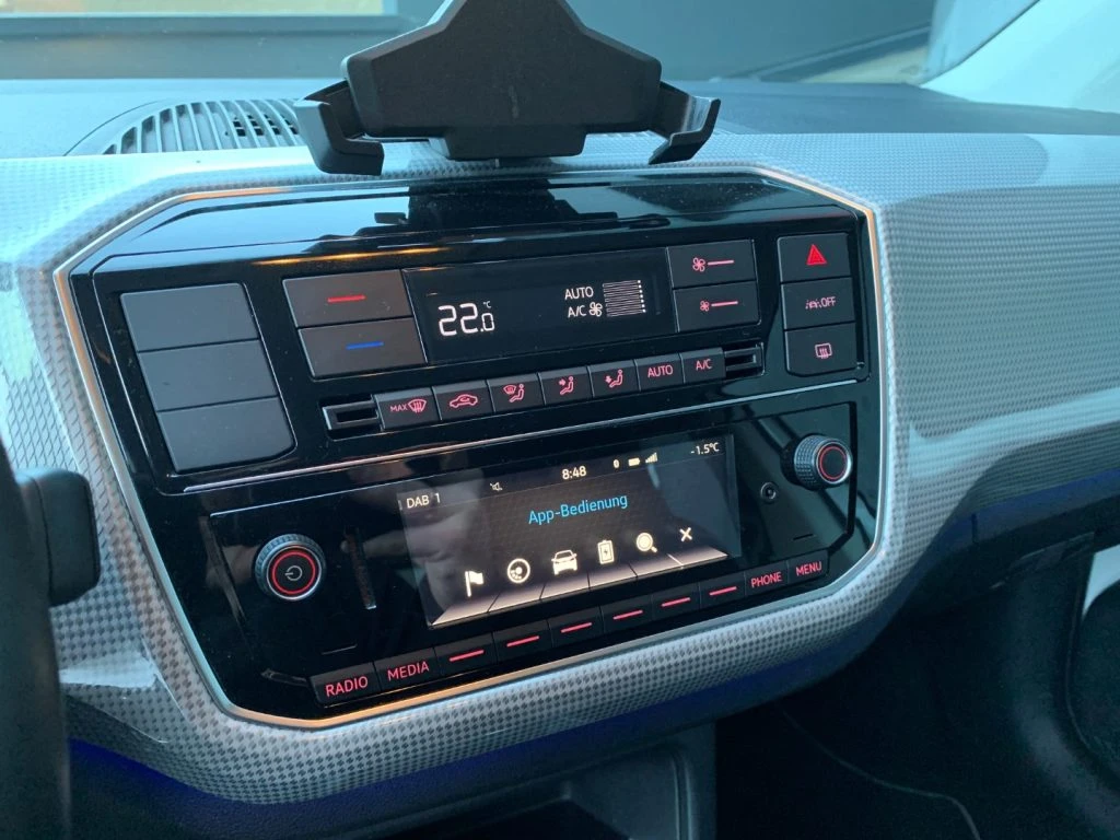 VOLKSWAGEN e-up! move up! Camera Bluetooth DAB+ **Neopatentati** - 13