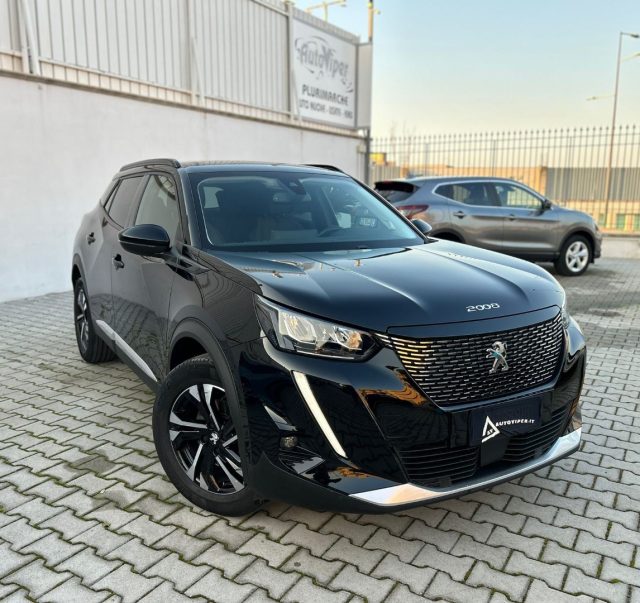 PEUGEOT 2008 Nero metallizzato