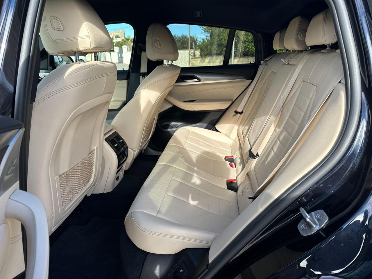 BMW X4 xDrive 30d M-Sport (APP/Virtual/Retro/Navi3D) - 12