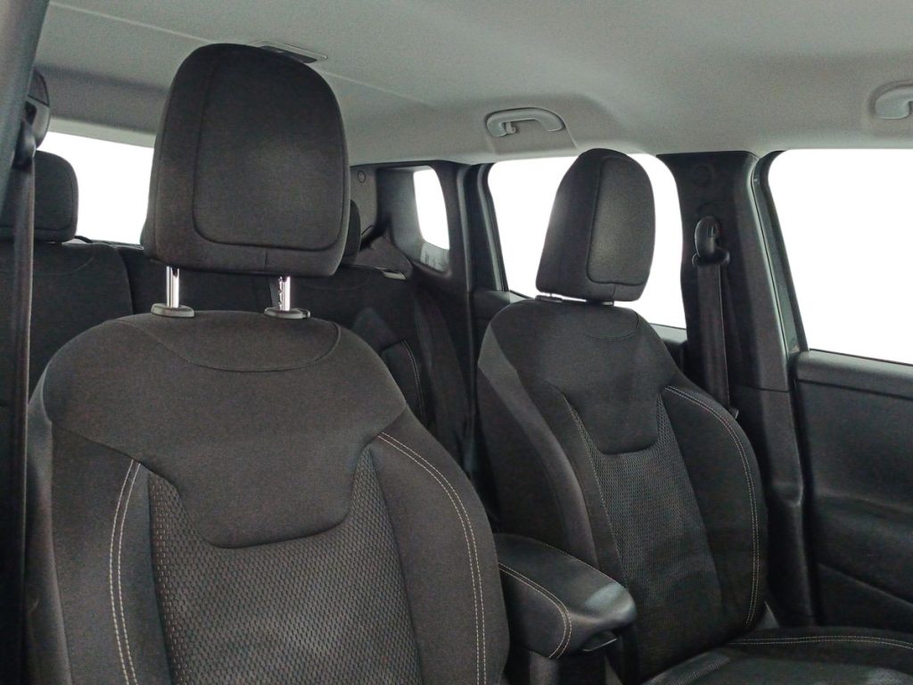 JEEP Renegade 1.4 MultiAir DDCT Limited - 10