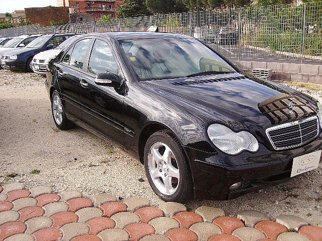 MERCEDES-BENZ C 200 Nero metallizzato