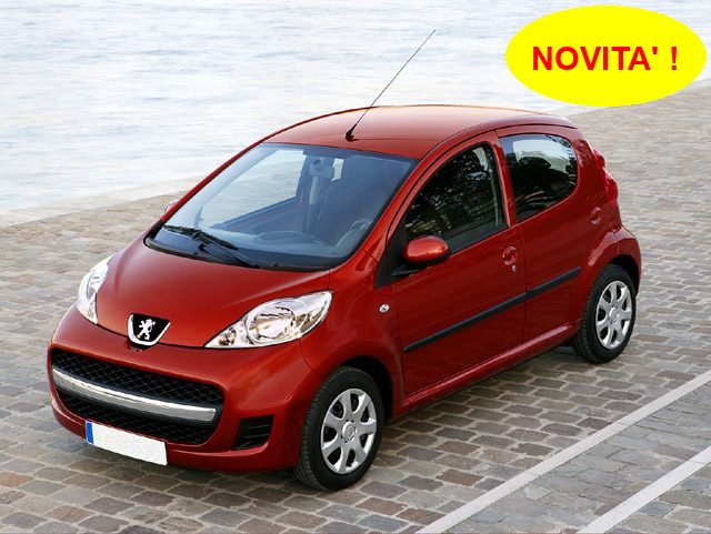 PEUGEOT 107 Argento metallizzato