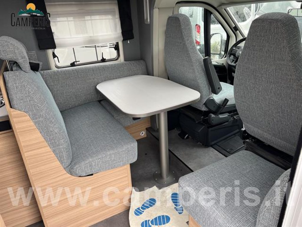 DETHLEFFS JUST T7052 EB- VERSIONE CAMPERIS