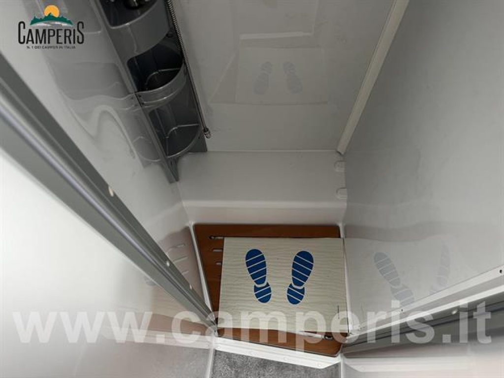 DETHLEFFS JUST T7052 EB- VERSIONE CAMPERIS