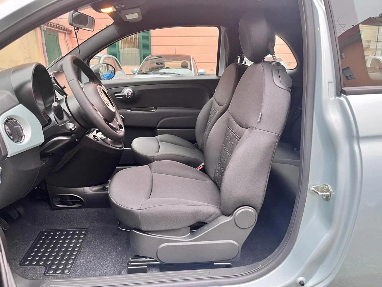 FIAT 500 1.0 Hybrid - 10