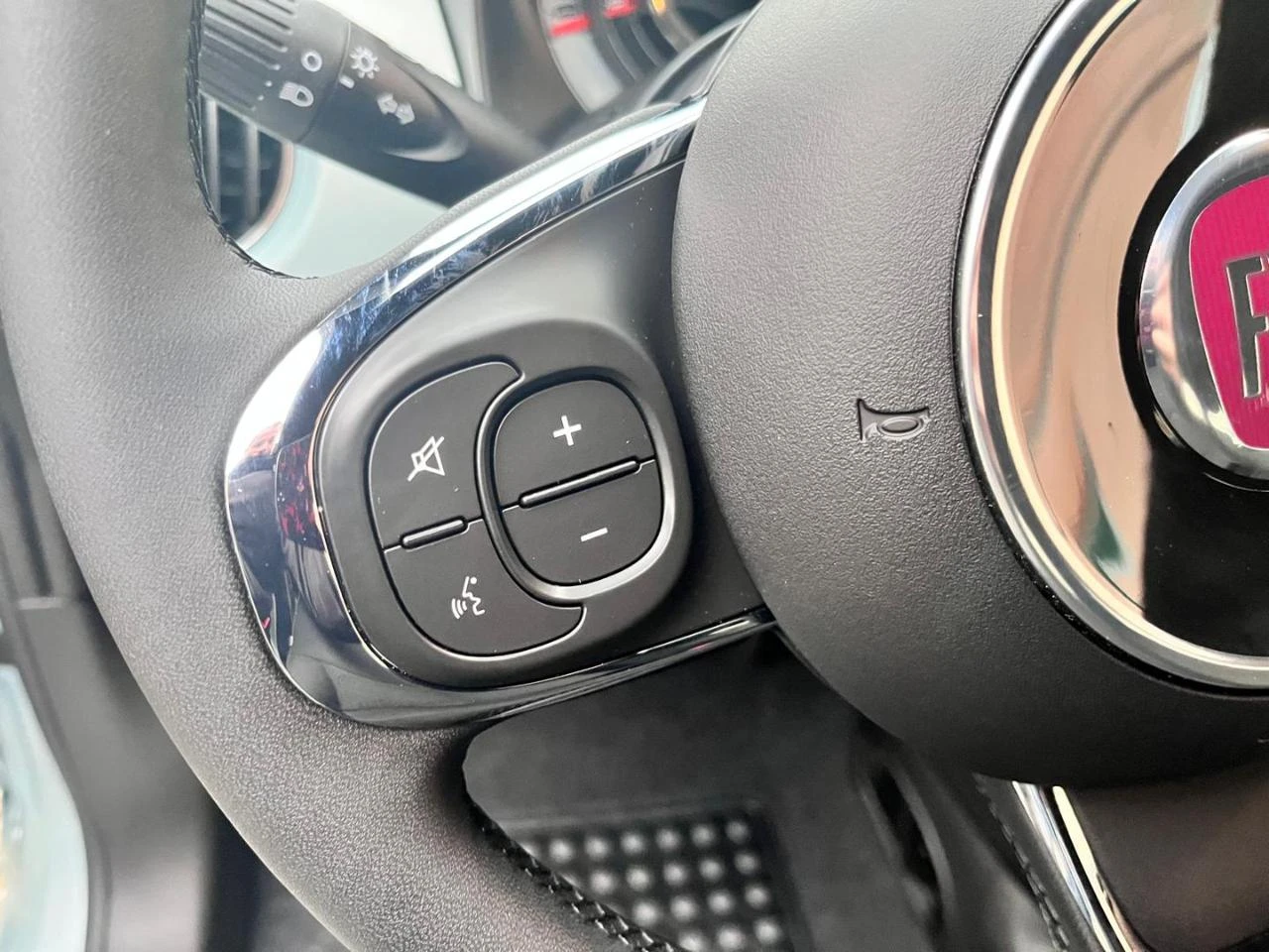 FIAT 500 1.0 Hybrid - 12