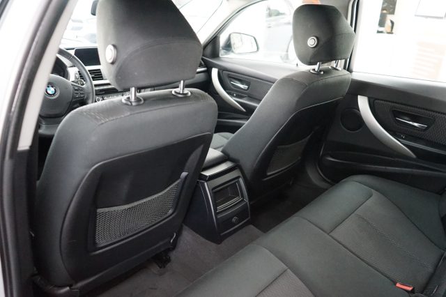 BMW 318 31