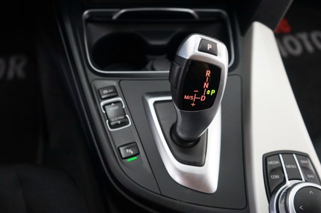BMW 318 6