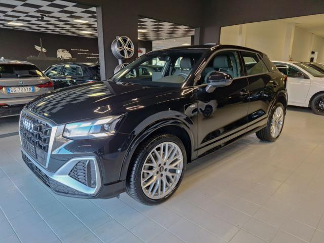 AUDI Q2 Nero metallizzato