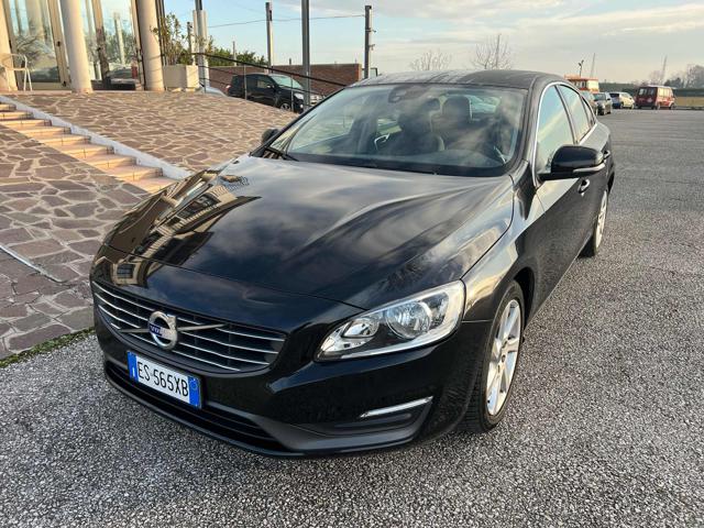 VOLVO S60 Nero metallizzato