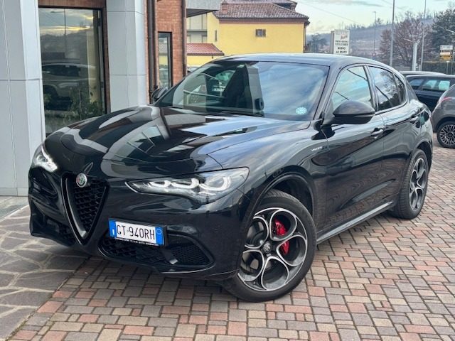 ALFA ROMEO Stelvio Nero metallizzato