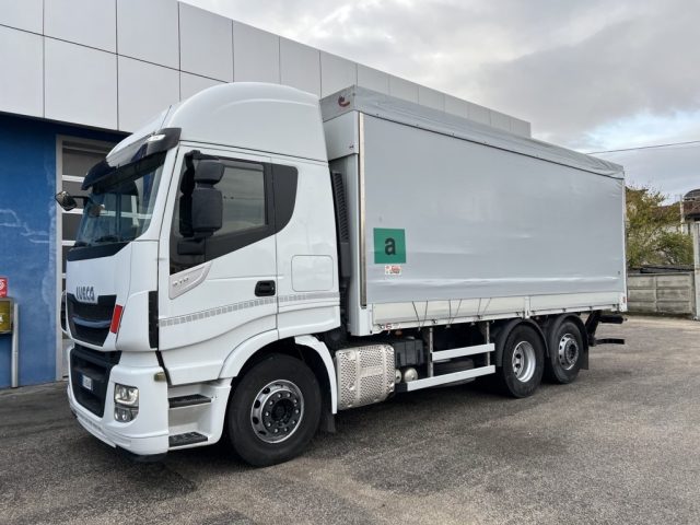 IVECO  Bianco pastello