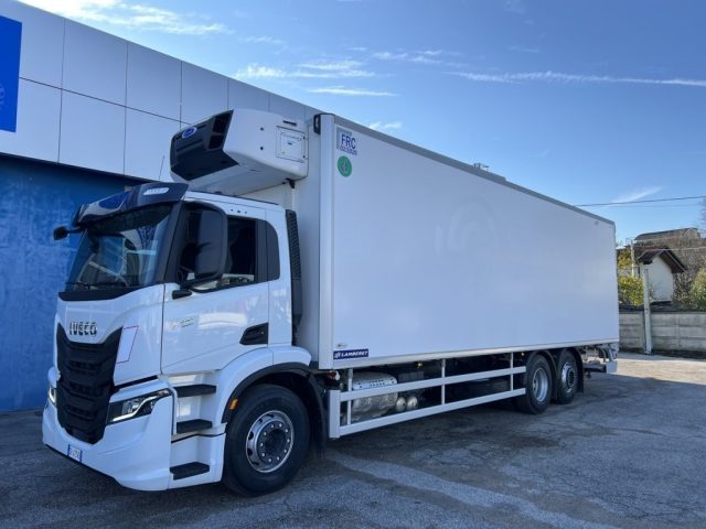 IVECO  Bianco pastello