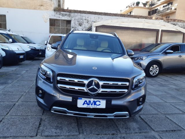 MERCEDES-BENZ GLB 200 Grigio metallizzato