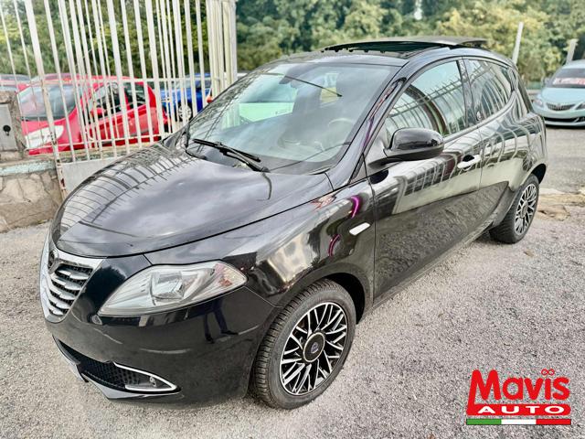 LANCIA Ypsilon Nero metallizzato