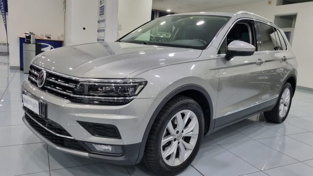 VOLKSWAGEN Tiguan Grigio metallizzato