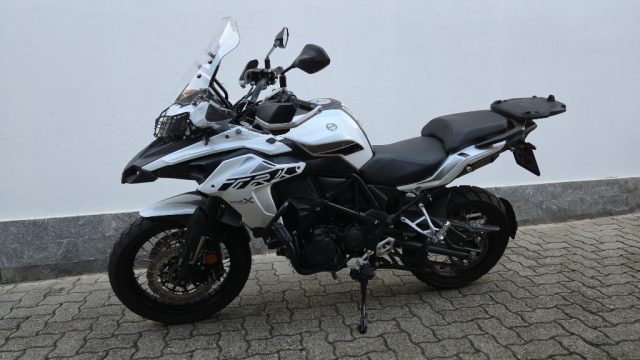 BENELLI TRK 502 Bianco pastello