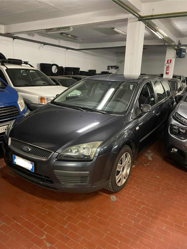 FORD Focus Grigio scuro metallizzato