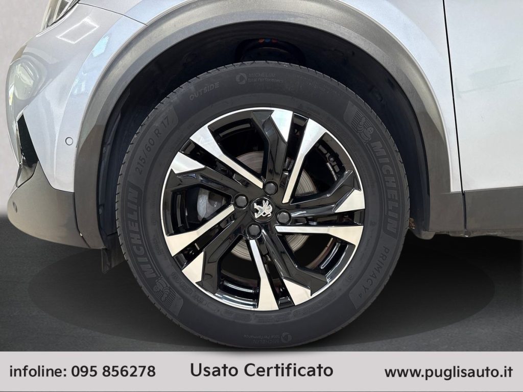 PEUGEOT 2008 PureTech 130 S&S GT Line - 14