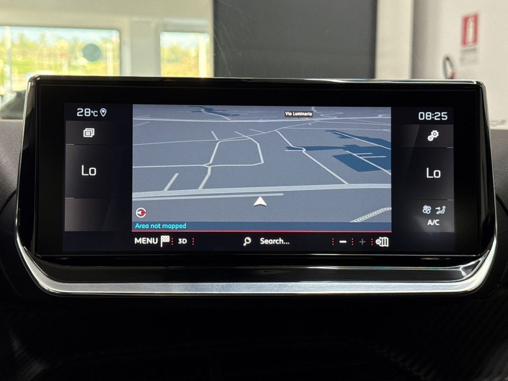 PEUGEOT 2008 PureTech 130 S&S GT Line - 16