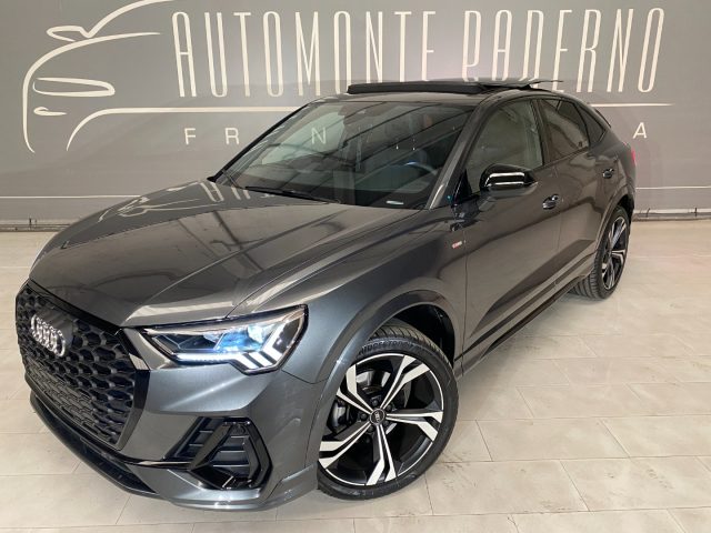 AUDI Q3 Grigio metallizzato