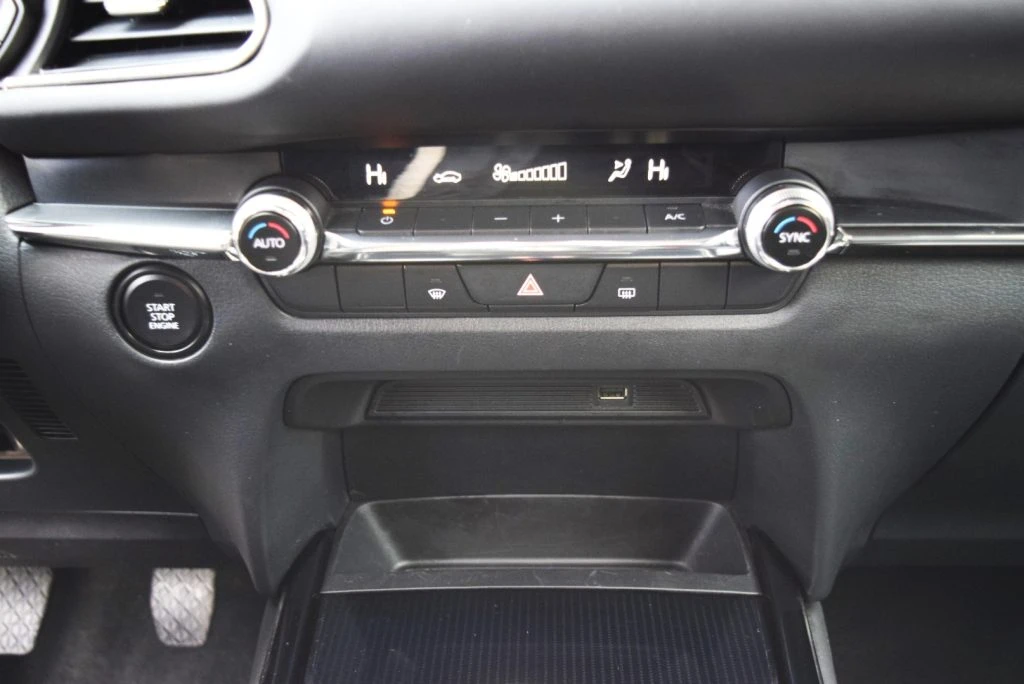 MAZDA CX-30 2.0L e-Skyactiv-G M Hybrid 2WD Executive 122CV - 16