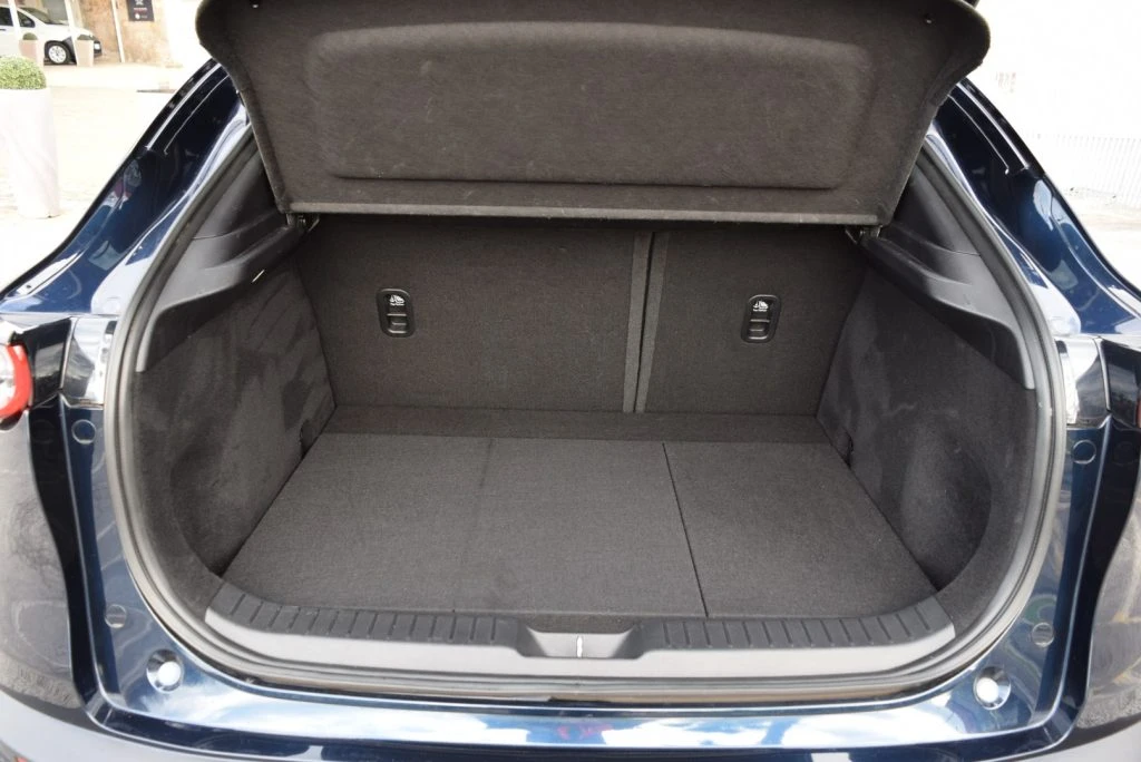MAZDA CX-30 2.0L e-Skyactiv-G M Hybrid 2WD Executive 122CV - 23