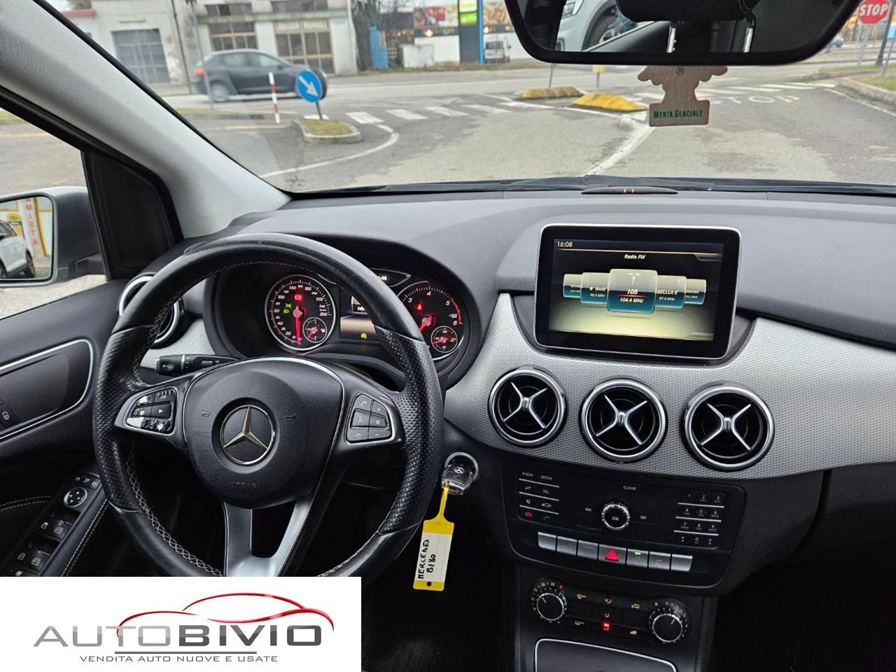 MERCEDES-BENZ B 180 d Sport/FARI LED - 29