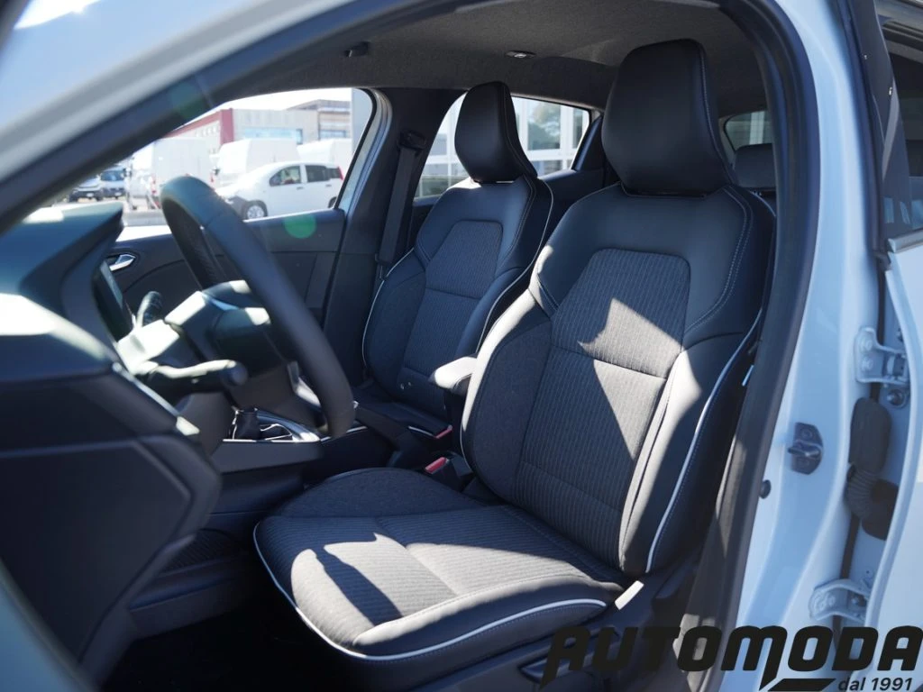 MITSUBISHI Colt 1.0L Intense Neopat. - 8