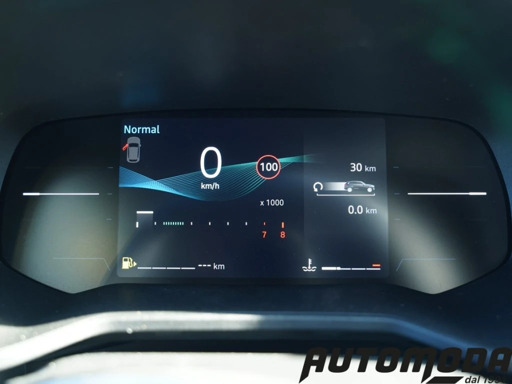 MITSUBISHI Colt 1.0L Intense Neopat. - 24