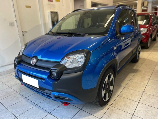 FIAT Panda Cross Blu metallizzato