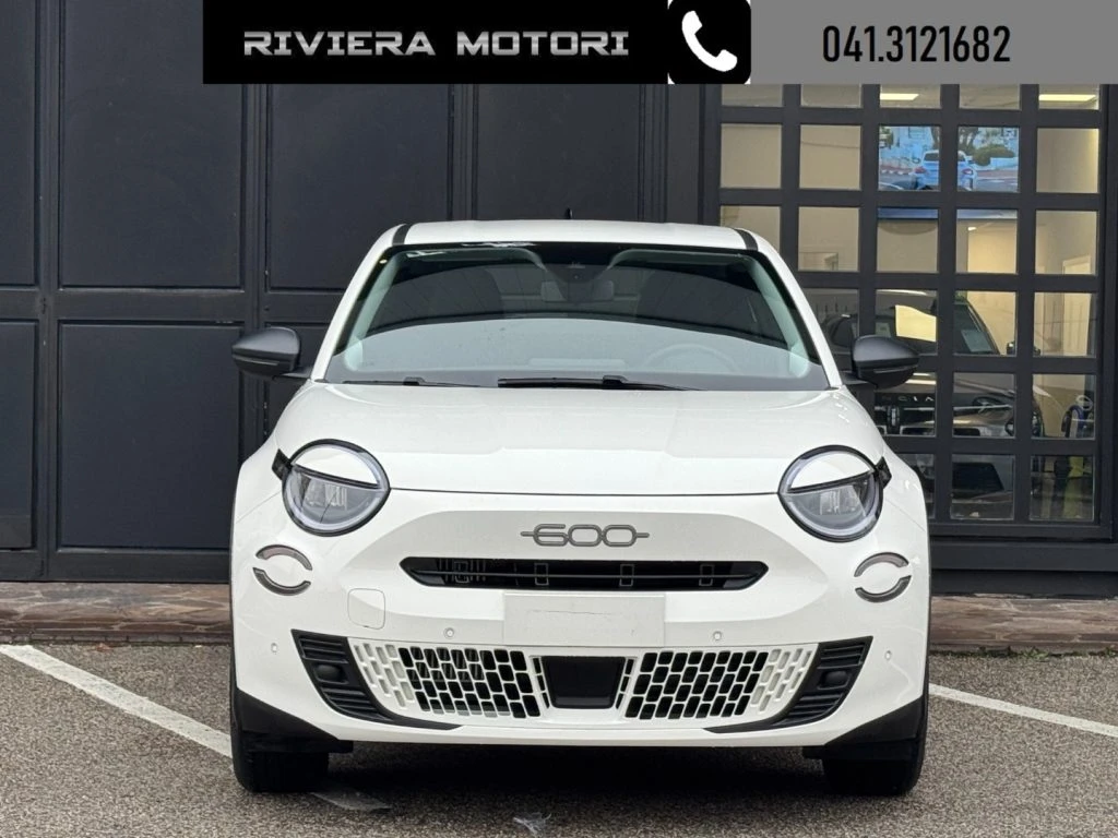FIAT 600 Hybrid DCT MHEV *PROMO Rosso Passione* - 2