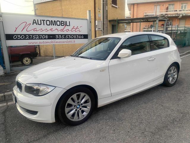 BMW 116 Bianco pastello